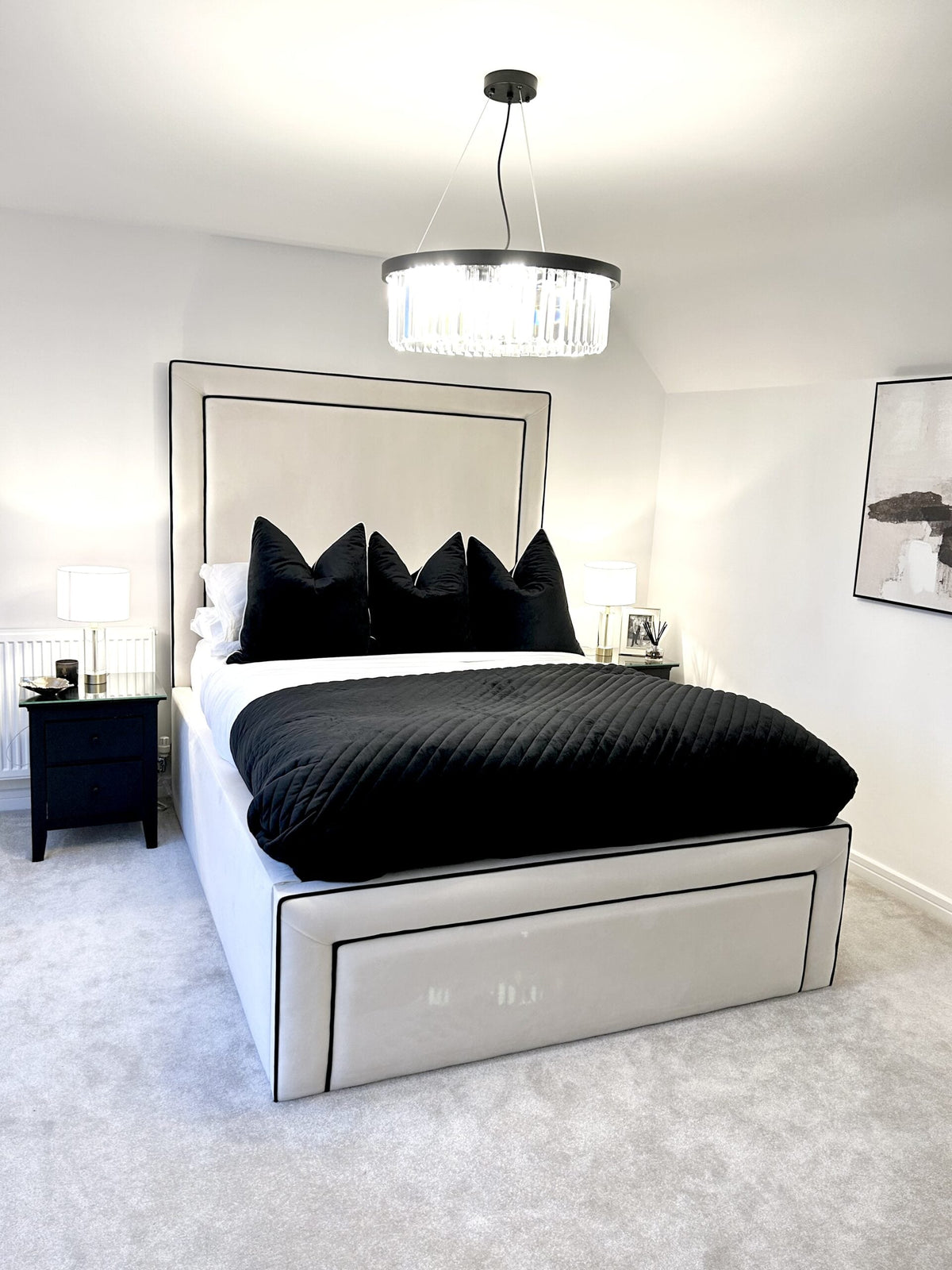 Victoria Luxury Bed with Contrast Piping - Sofista Living LTD 