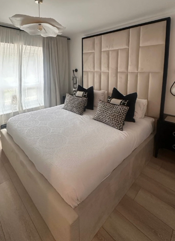 Sofista Velour Panel Bed